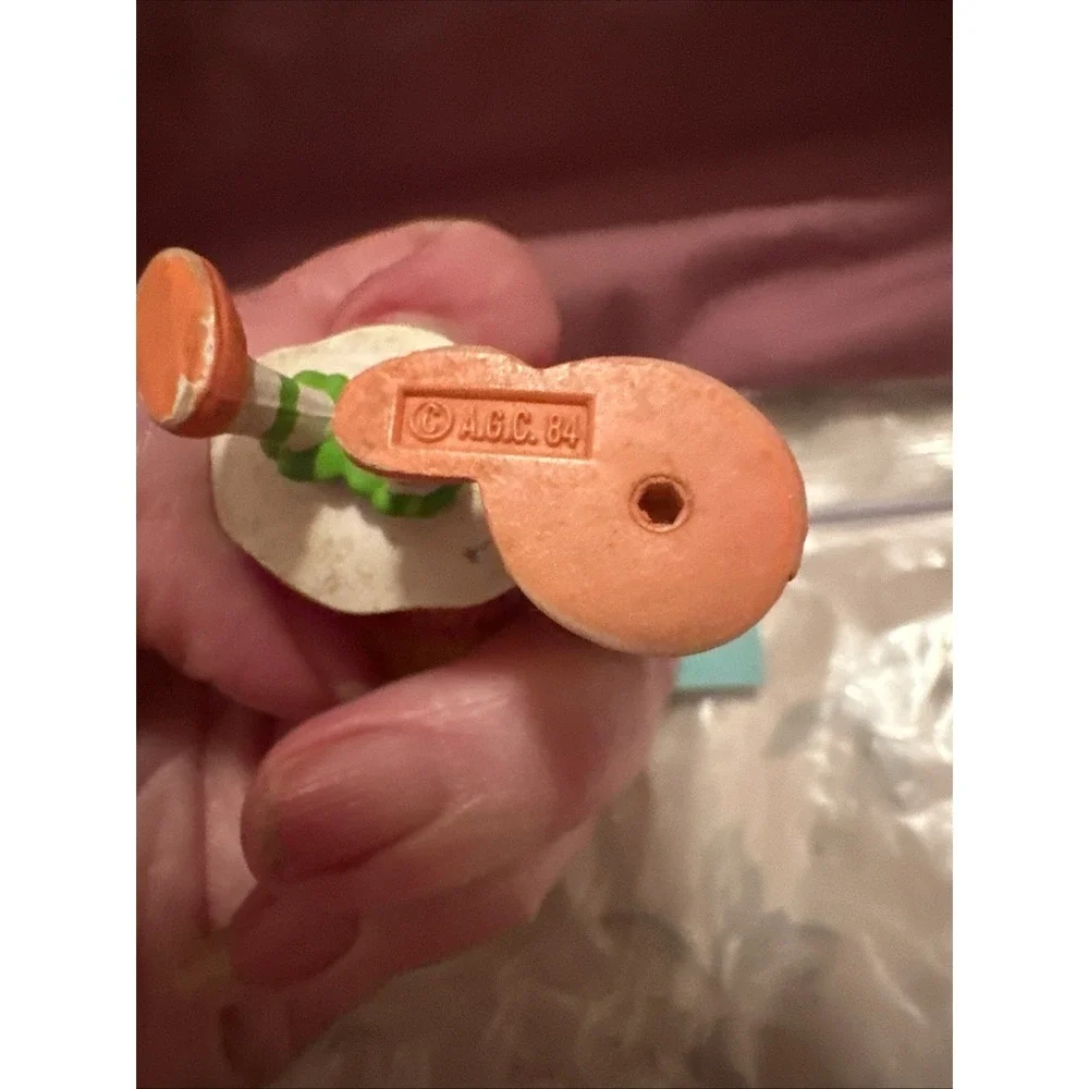 Vintage Strawberry Shortcake Miniature Peach Blush with Melonie Belle 1984